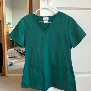 Barco Scrub Top